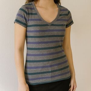 Tommy Hillfiger Women's T-shirt Striped S/S Purple Green Large Cotton Vneck Pull